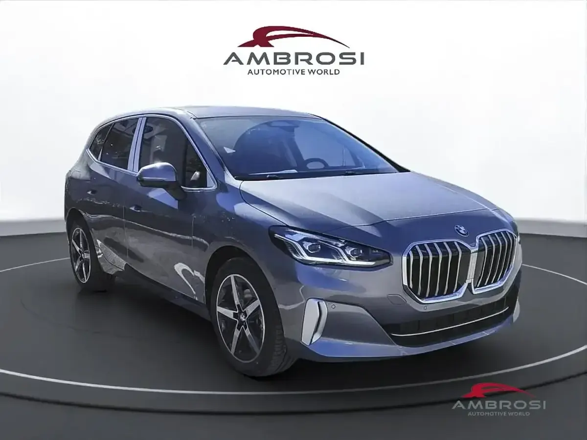 Nuova BMW 218 Gran Coupé Luxury Line 150 CV (110 kW) 2025 Grigio Coupé