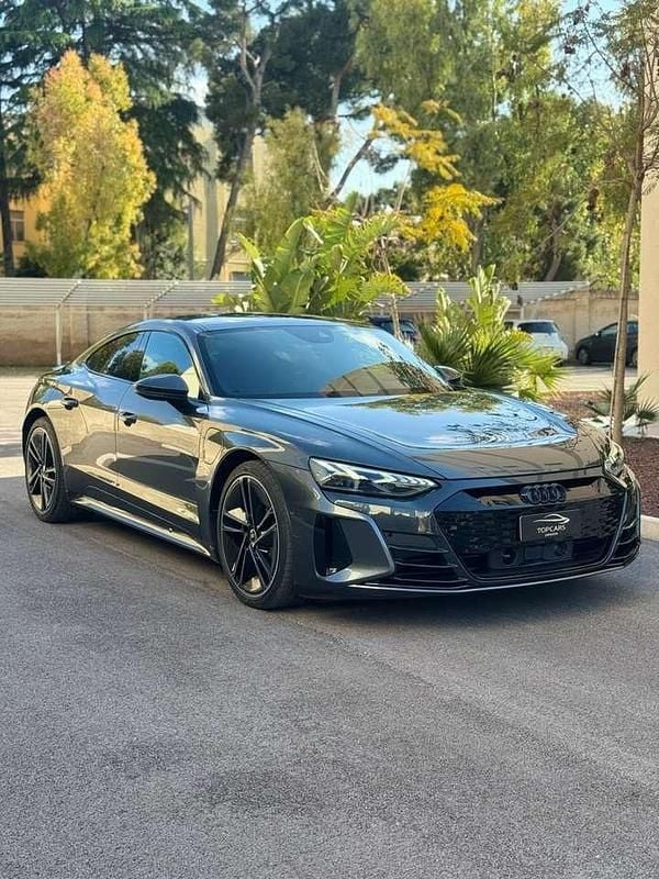 Usata Audi e-tron GT quattro Ambiente 350 kW (476 CV) 2022 Grigio Berlina