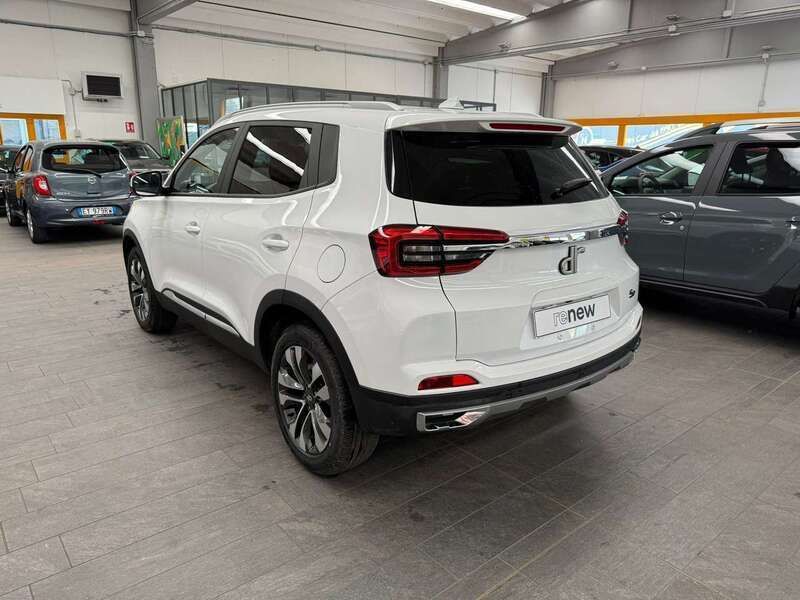 Nuova DR DR 5.0 155 CV (114 kW) 2025 Bianco metallizzato SUV