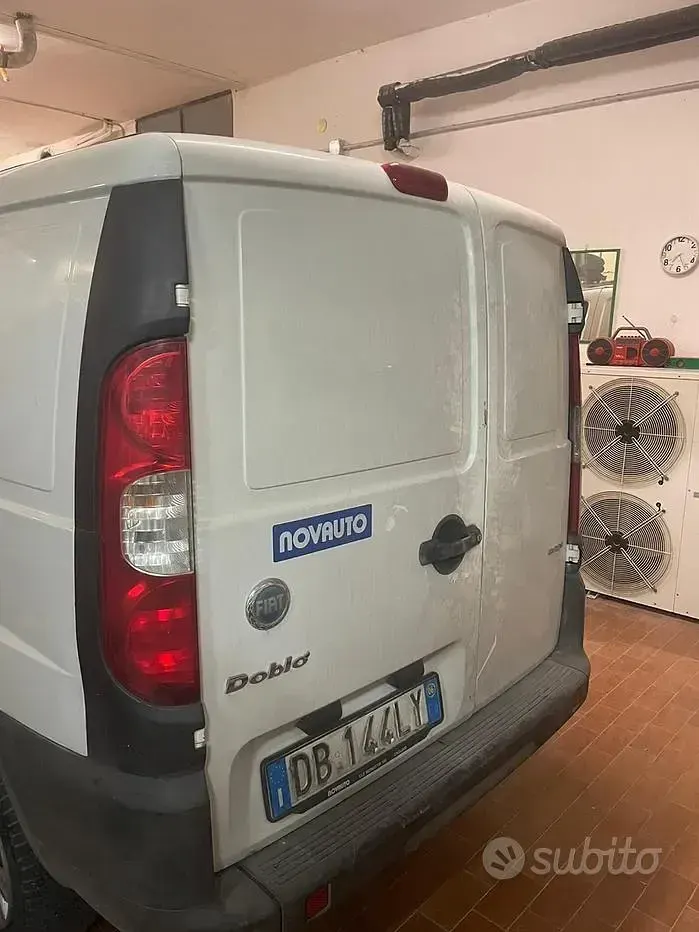 Usata Fiat Doblò 85 CV (62 kW) 2006 Monovolume