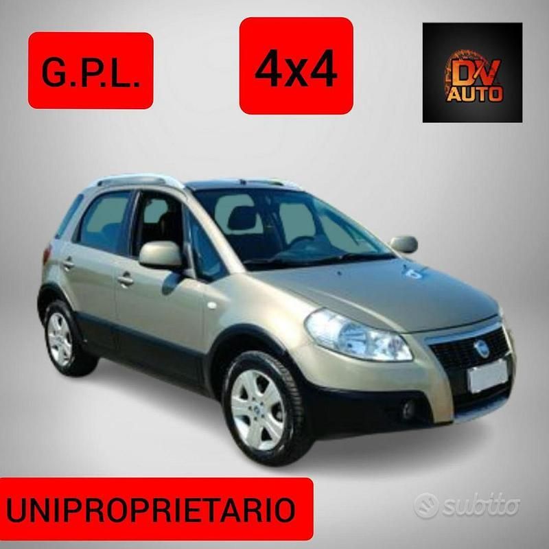 Grigio Usata 2006 Fiat Sedici Emotion SUV | 4999 € (Cara) - Immagine 1/4