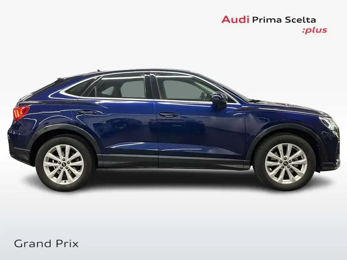 Usata Audi Q3 Business Plus 150 CV (110 kW) 2022 Blu SUV