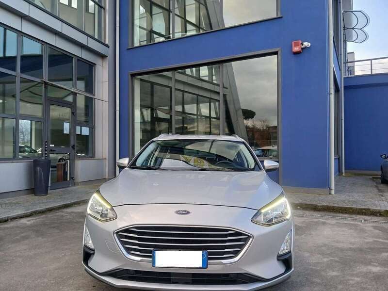 Usata Ford Focus Business Edition 120 CV (88 kW) 2020 Grigio Station wagon