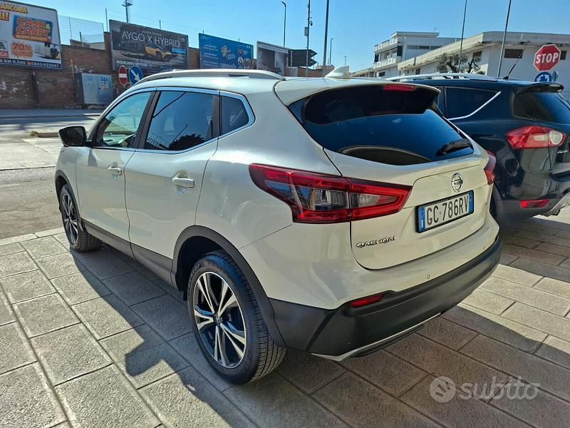 Usata Nissan Qashqai Tekna 150 CV (110 kW) 2020 Bianco SUV