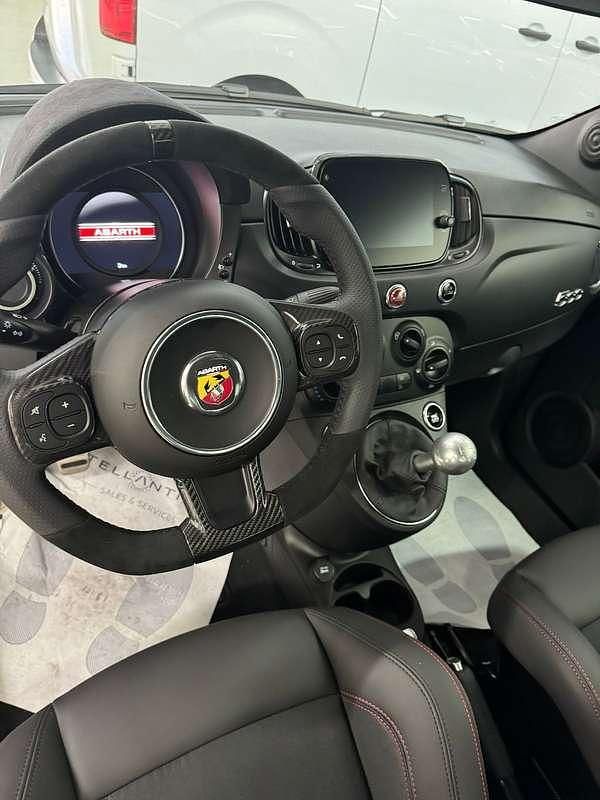 Usata Abarth 695 Competizione 179 CV (131 kW) 2024 Bianco Utilitaria