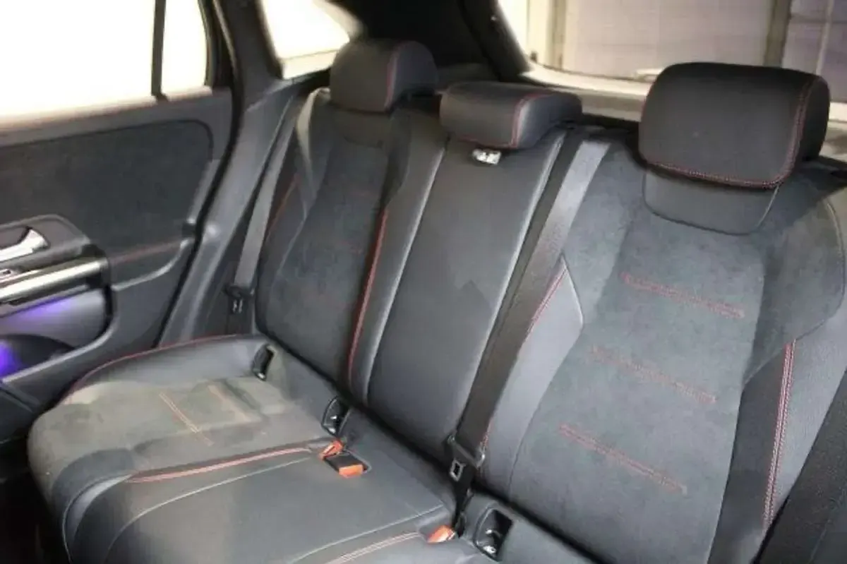 Usata Mercedes GLA250 Business 160 CV (117 kW) 2022 SUV