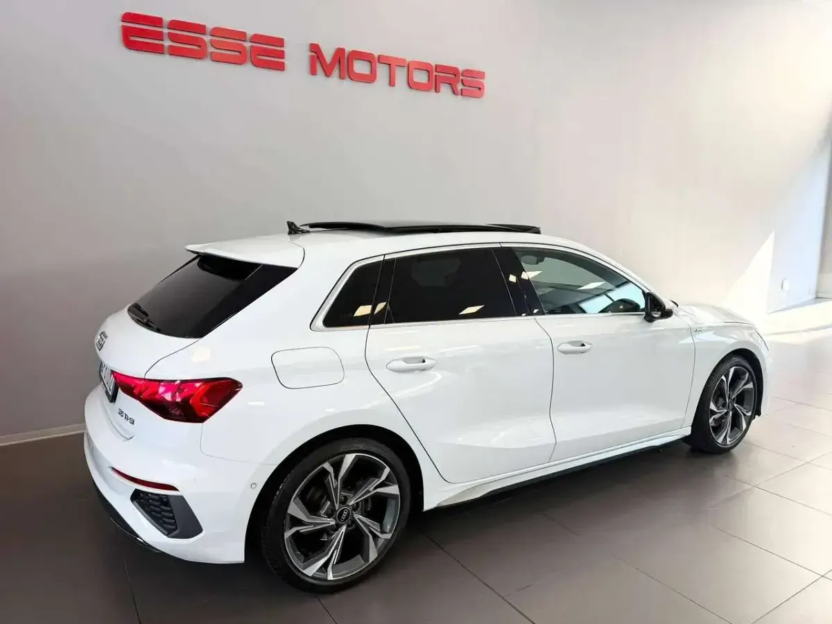 Usata Audi A3 S-Line 150 CV (110 kW) 2021 Bianco Berlina