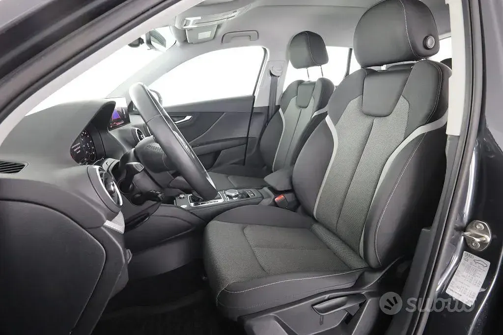 Usata Audi Q2 Advanced 150 CV (110 kW) 2023 Grigio SUV