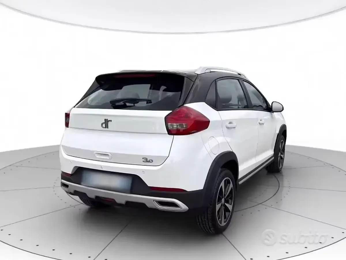 Usata DR DR 3.0 117 CV (86 kW) 2025 Bianco SUV