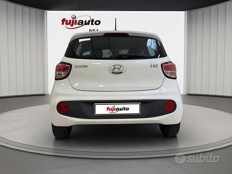 Usata Hyundai i10 Classic 67 CV (49 kW) 2017 Bianco Utilitaria