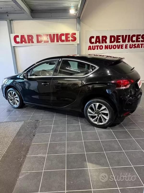 Usata Citroën DS4 112 CV (82 kW) 2012 Nero Utilitaria