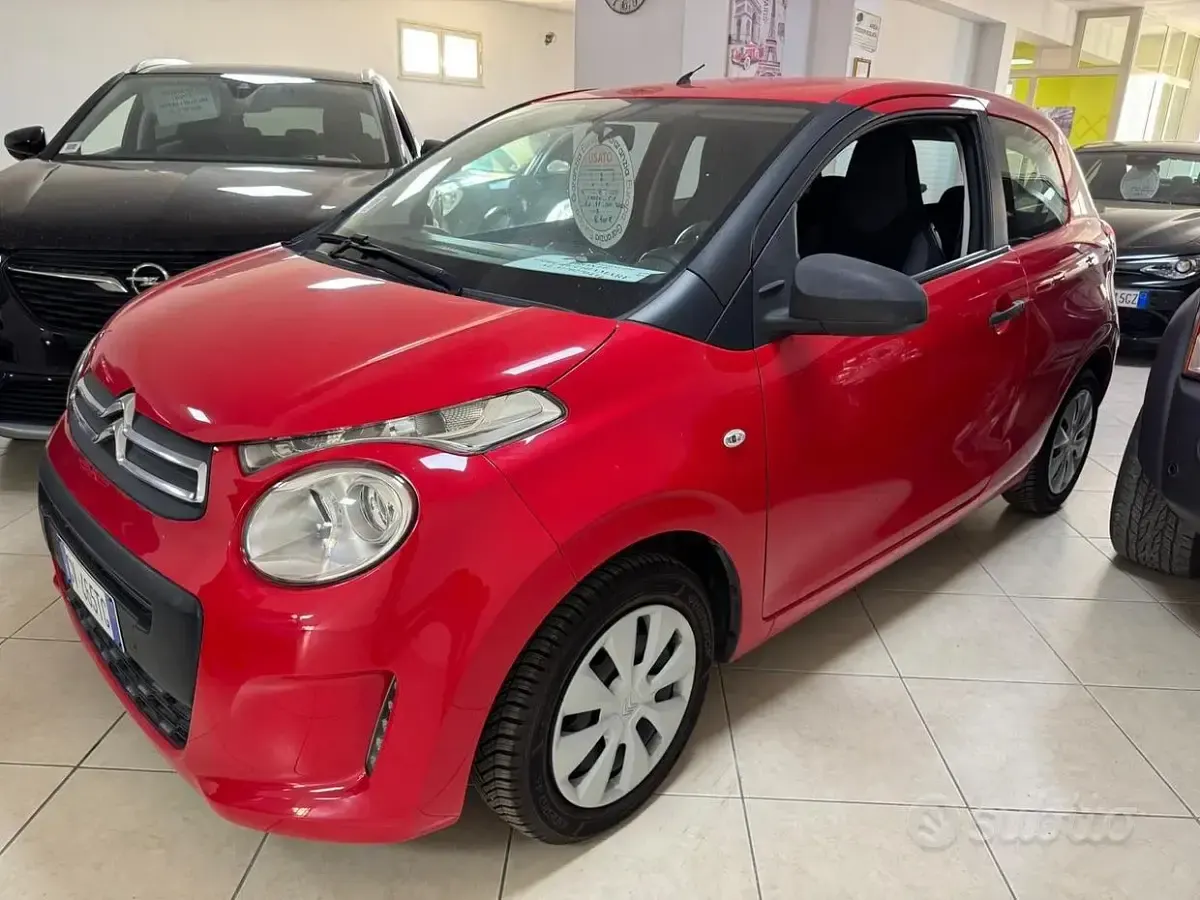 Begagnad Citroën C1 69 HK (50 kW) 2017 Röd Halvkombi