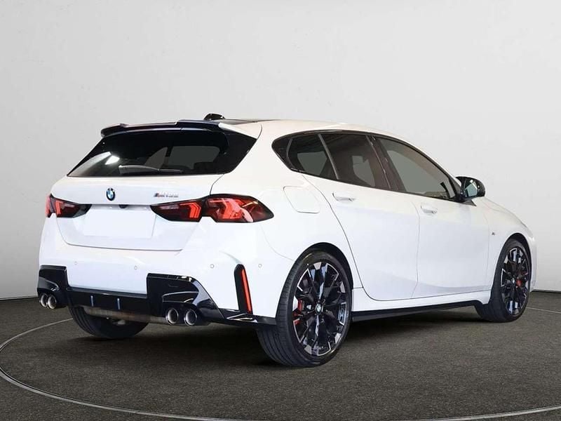 Gebraucht BMW M135 M Sport 300 PS (220 kW) 2025 Weiß Kleinwagen