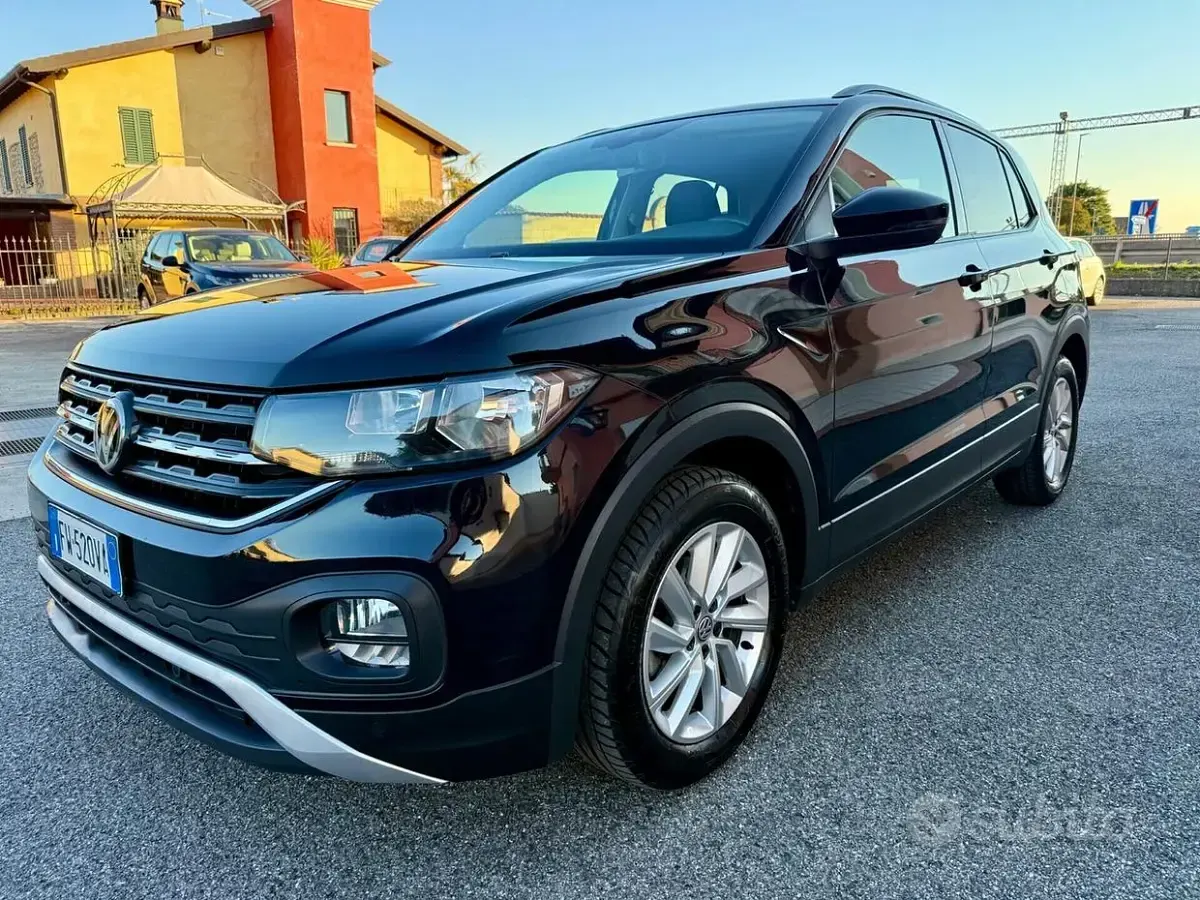 Usata VW T-Cross Advance 116 CV (85 kW) 2019 Nero SUV