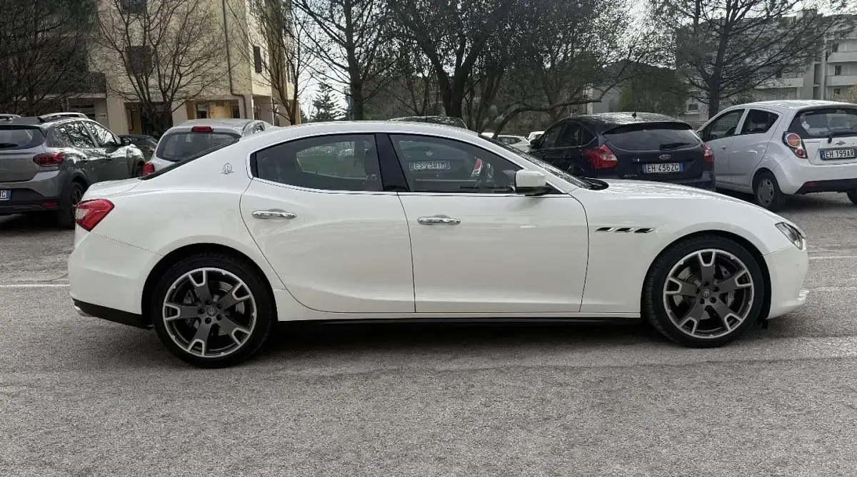 Usata Maserati Ghibli 250 CV (183 kW) 2015 Berlina