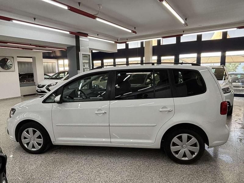 Usata VW Touran Comfortline 105 CV (77 kW) 2011 Bianco Monovolume