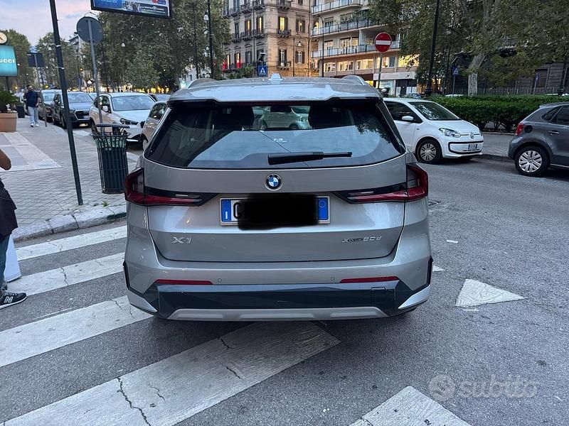 Usata 2023 BMW X1 SUV | 40.000 € (Buon prezzo) - Immagine 1/4
