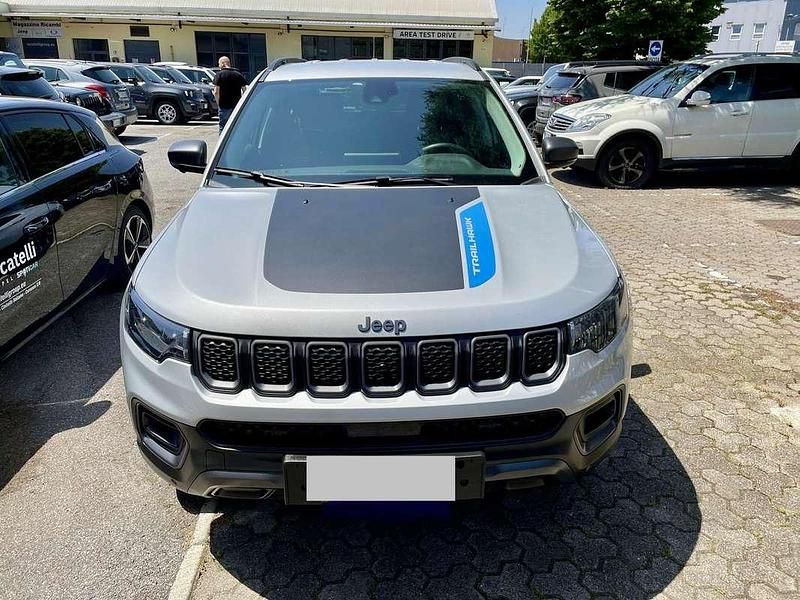 Usata Jeep Compass Trailhawk 241 CV (177 kW) 2021 Argento SUV