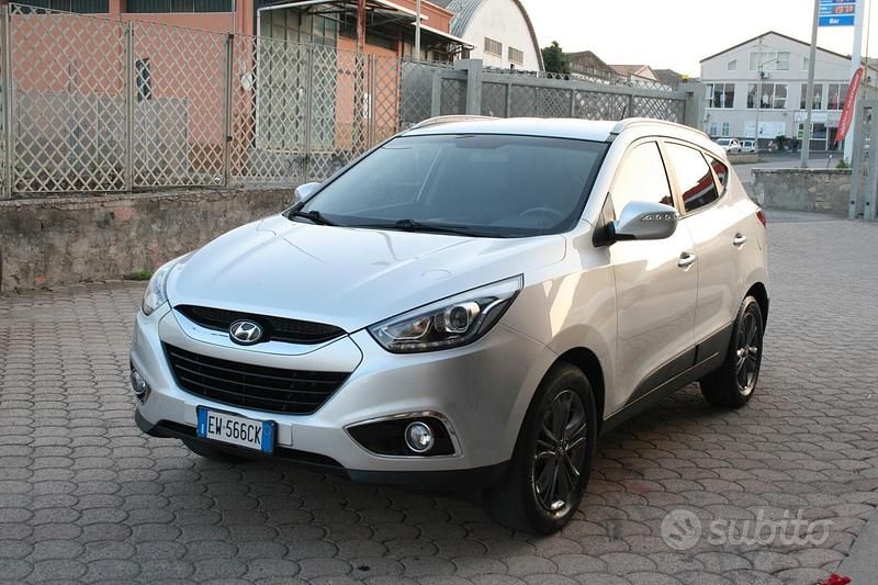 Usata Hyundai ix35 Xpossible 115 CV (84 kW) 2014 Grigio SUV