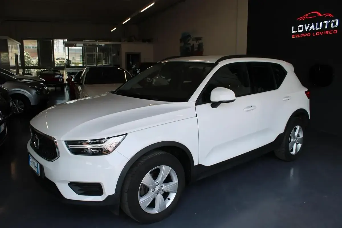 Usata Volvo XC40 Inscription 149 CV (109 kW) 2018 Bianco SUV