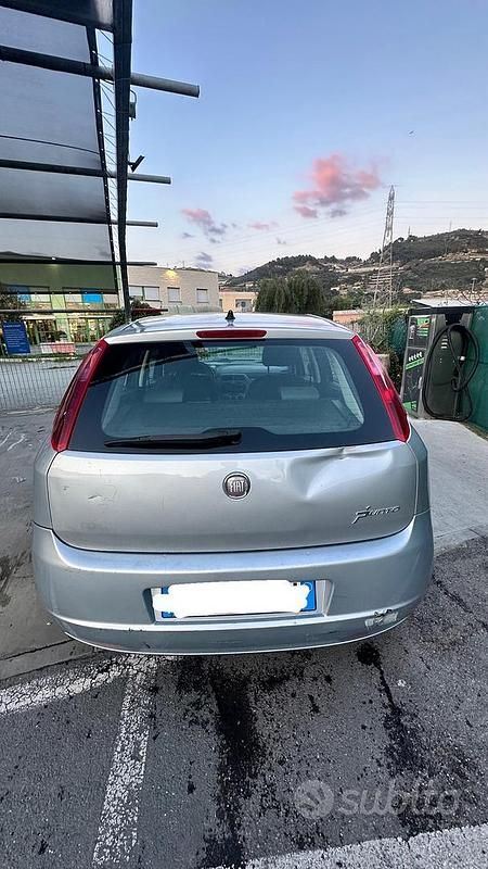 Usata Fiat Grande Punto 2008 Grigio Utilitaria