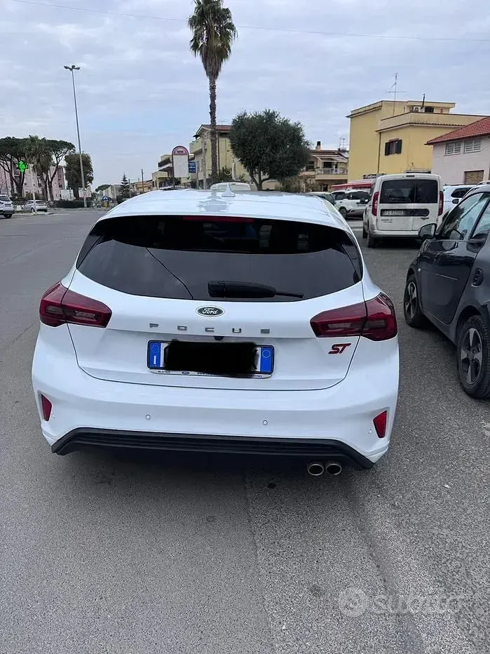 Usata Ford Focus 120 CV (88 kW) 2023 Berlina