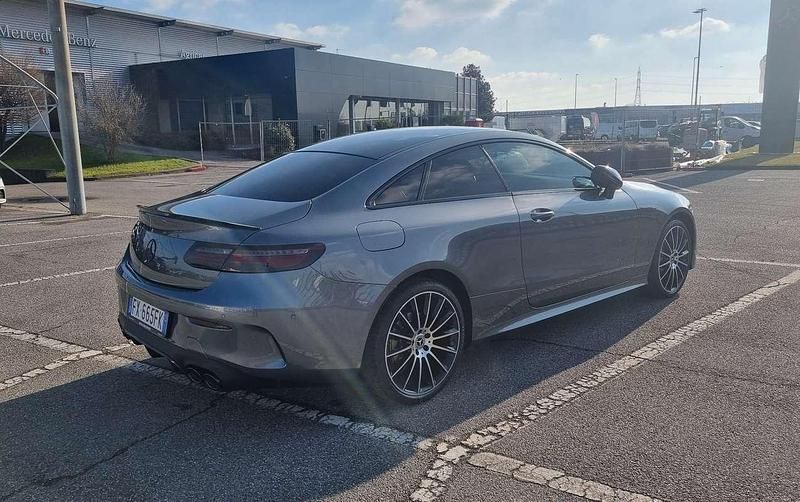 Usata Mercedes E220 Premium Plus 194 CV (142 kW) 2019 Coupé
