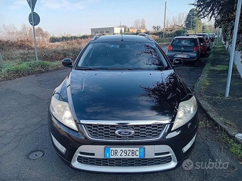 Nero Usata 2008 Ford Mondeo Station wagon | 2950 € (Buon prezzo) - Immagine 1/4