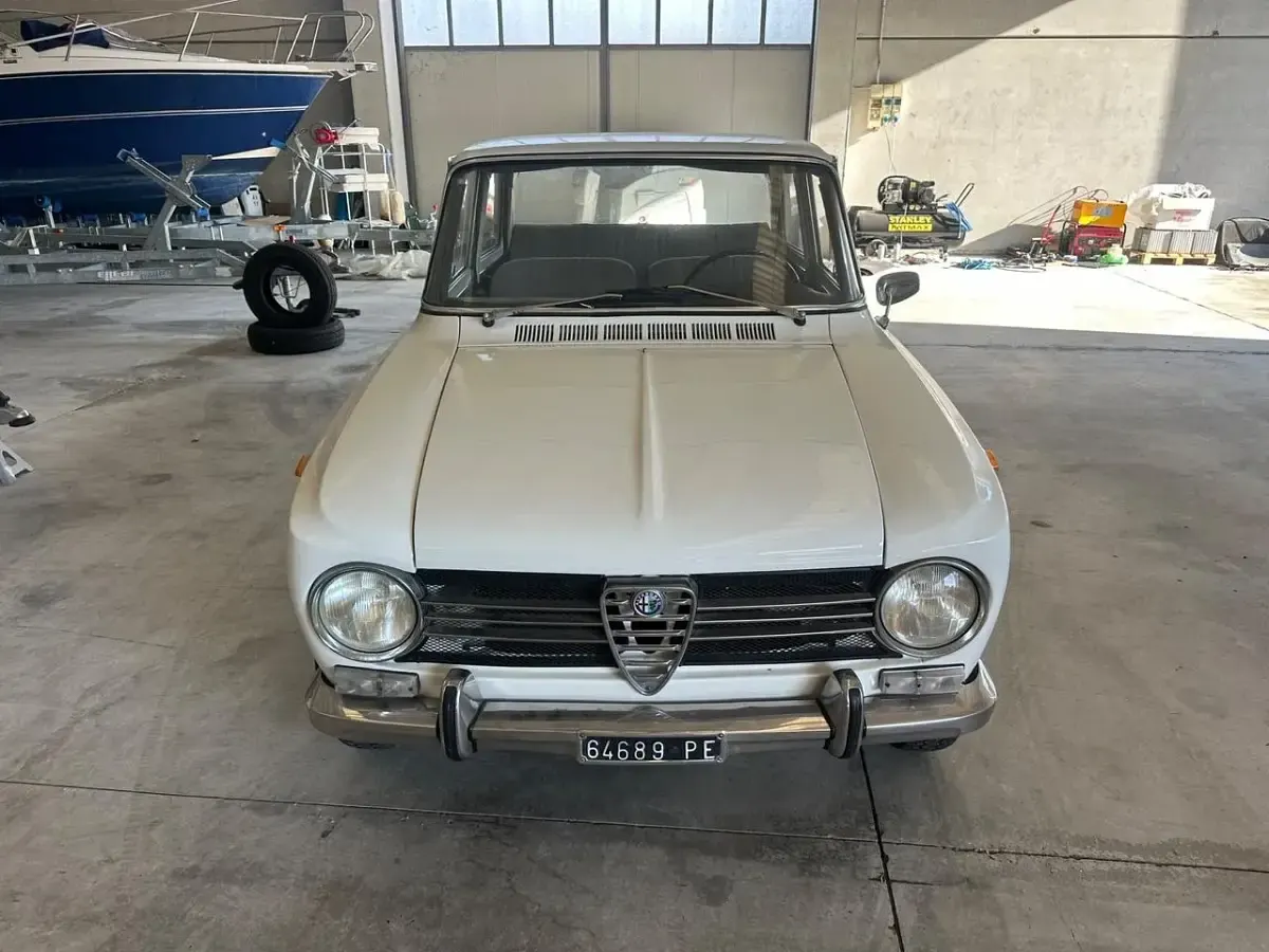 Usata Alfa Romeo Giulia 1300 Ti 85 CV (62 kW) 1968 Bianco Berlina