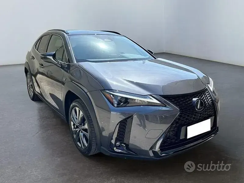 Usata Lexus UX 300h 200 CV (147 kW) 2025 Other SUV