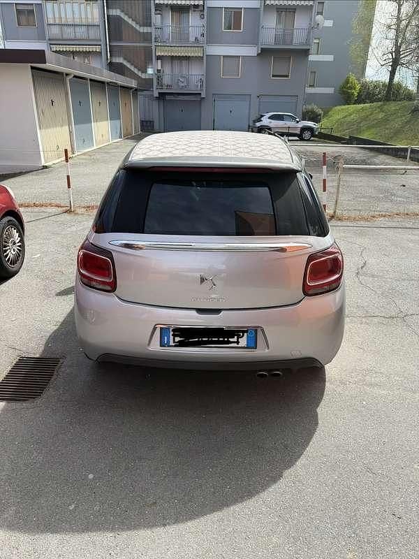 Usata Citroën DS3 Cabriolet 120 CV (88 kW) 2015 Grigio Cabrio