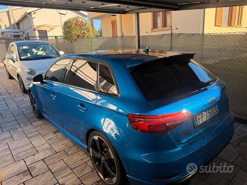 Usata Audi RS3 Sportback 400 CV (294 kW) 2018 Blu Utilitaria