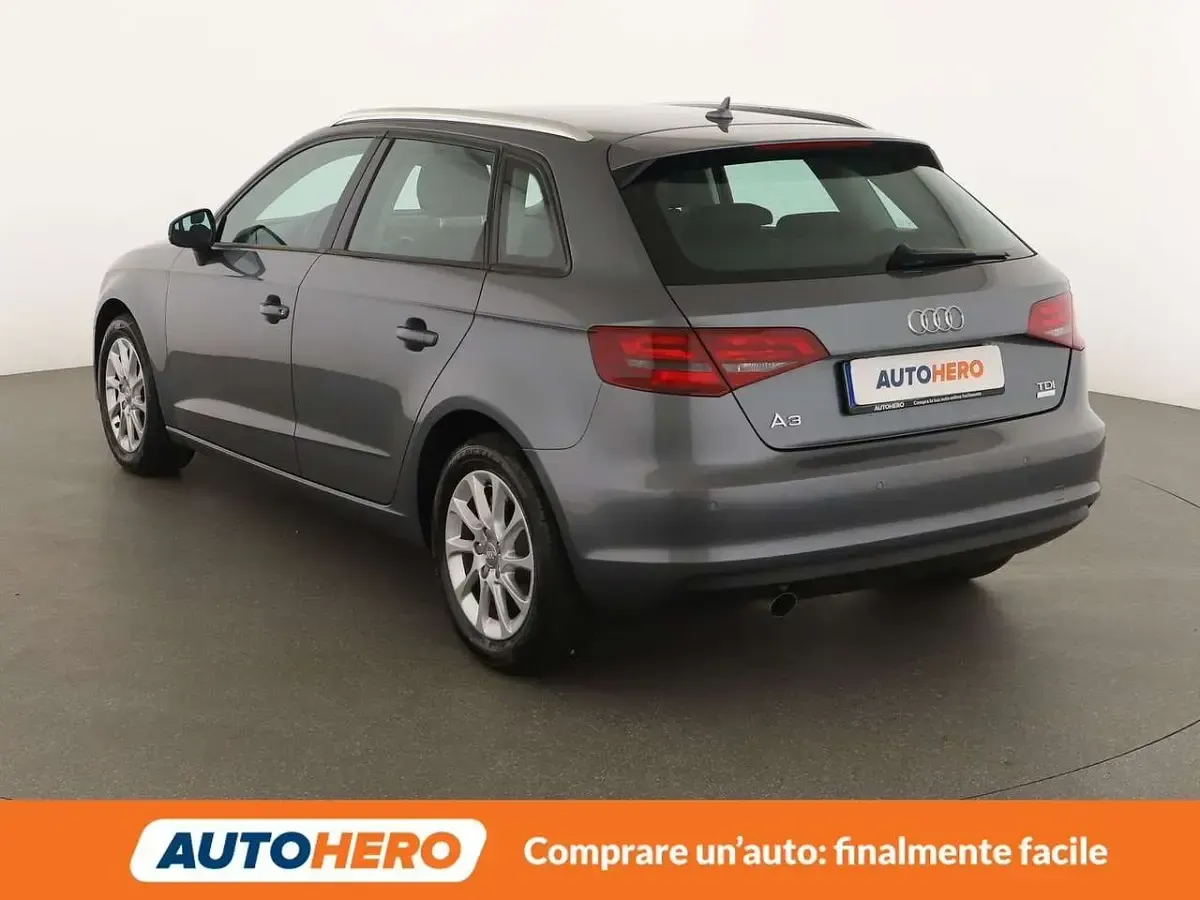 Usata Audi A3 Attraction 110 CV (80 kW) 2015 Grigio Berlina