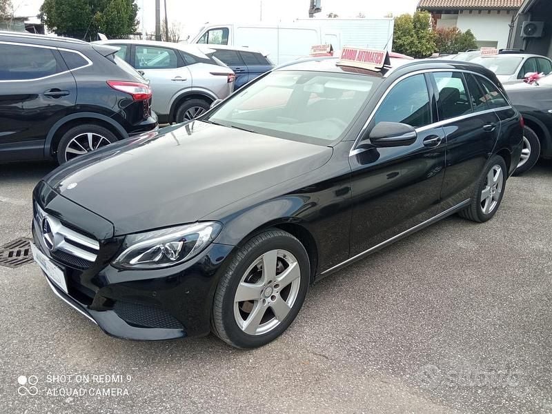 Usata Mercedes C220 Premium 169 CV (124 kW) 2016 Nero Station wagon