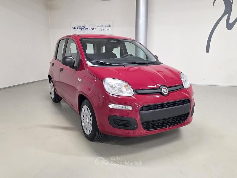 Nouvelle Fiat Panda S 69 ch (50 kW) 2025 Blanc Berline