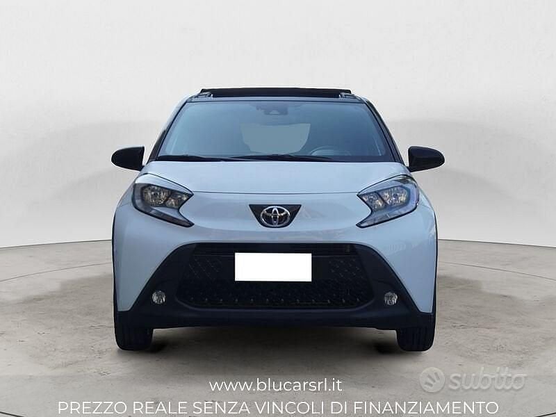 Usata Toyota Aygo X Trend 72 CV (52 kW) 2025 Other SUV