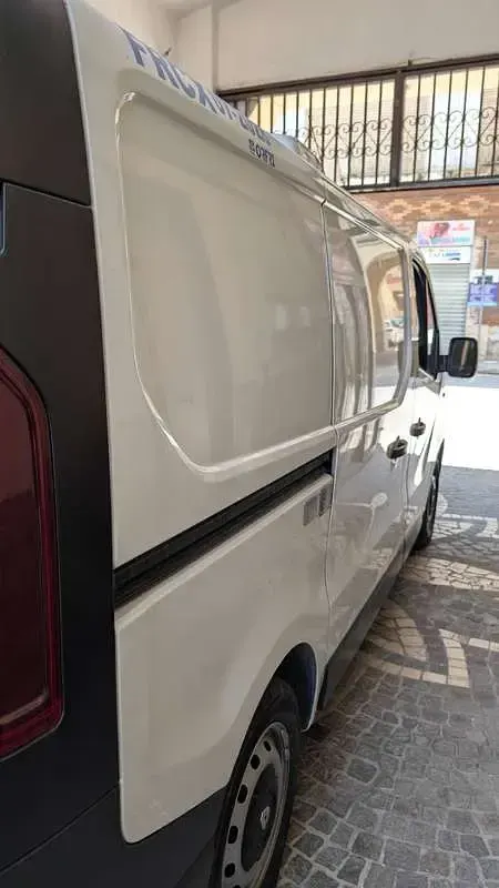 Usata Renault Trafic 121 CV (88 kW) 2018 Bianco Monovolume