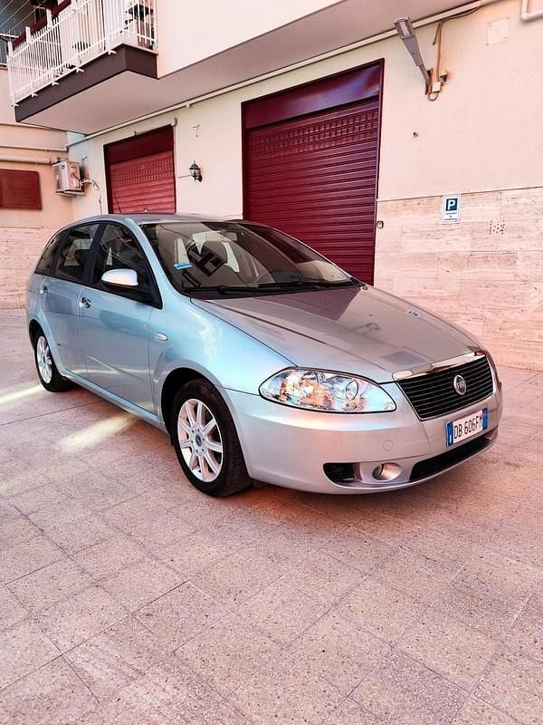 Usata Fiat Croma Dynamic 140 CV (102 kW) 2006 Station wagon