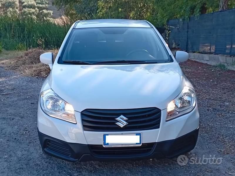 Usata Suzuki SX4 S-Cross 119 CV (87 kW) 2014 Bianco SUV