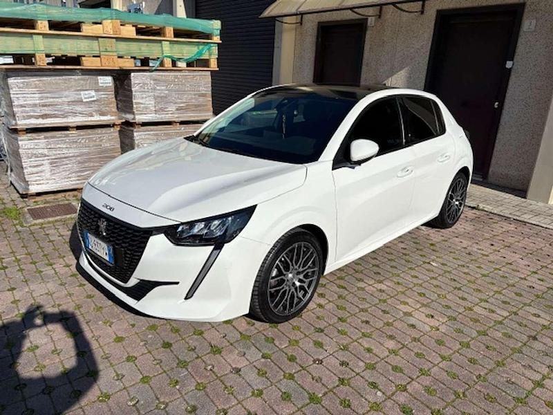 Usata Peugeot 208 Allure 101 CV (74 kW) 2021 Bianco Utilitaria