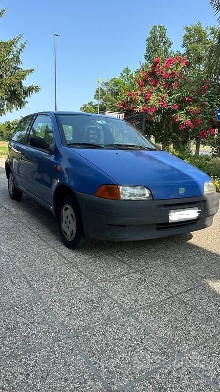 Usata Fiat Punto 54 CV (39 kW) 1997 Blu Utilitaria