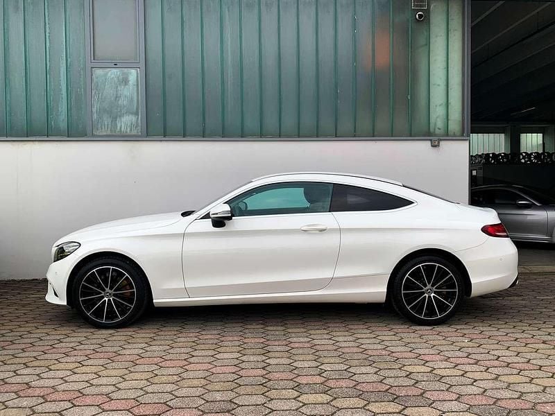 Usata Mercedes C180 156 CV (114 kW) 2019 Bianco Coupé