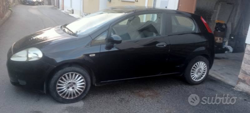 Usato 2008 Fiat Grande Punto 1.2 Benzin 60 CV (2.000 €)