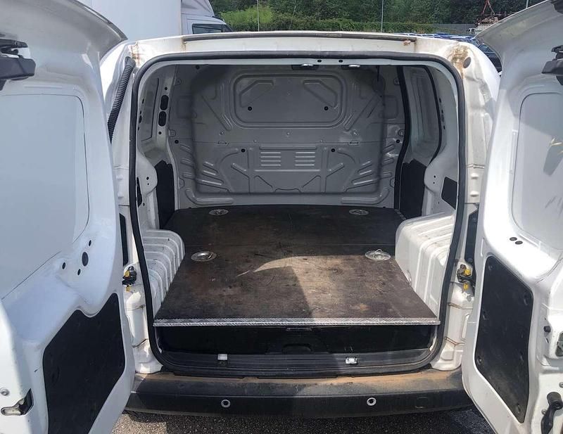 Usata Fiat Fiorino 77 CV (56 kW) 2019 Bianco Monovolume