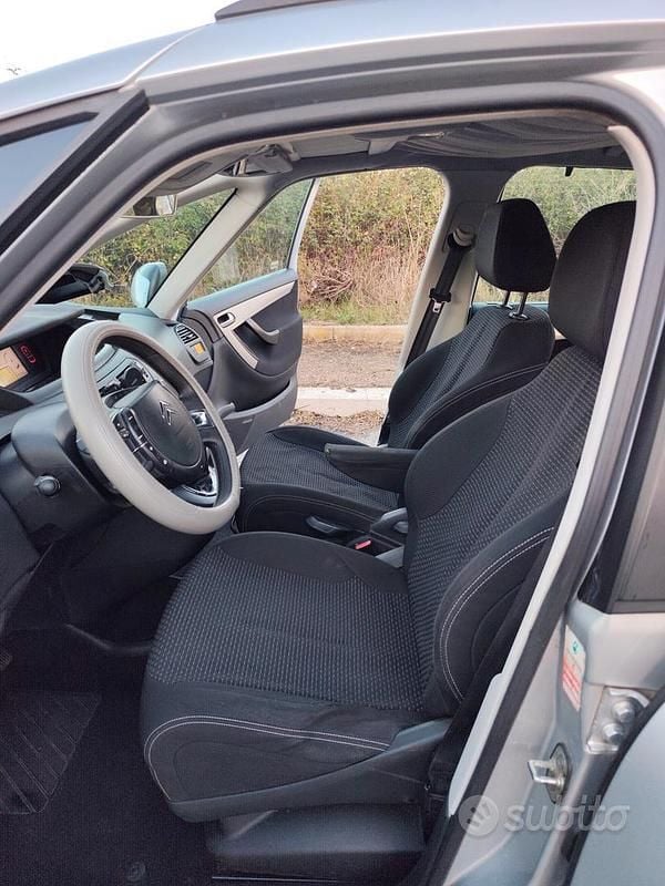 Usata Citroën Grand C4 Picasso 2010 Grigio Monovolume