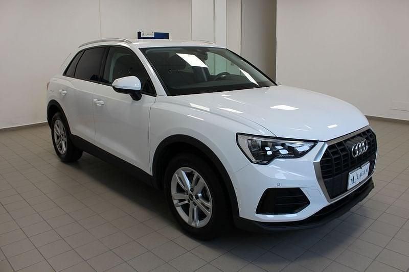 Usata Audi Q3 Business 150 CV (110 kW) 2022 Bianco SUV