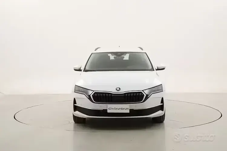 Gebraucht Skoda Octavia Selection 150 PS (110 kW) 2024 Weiß Kombi