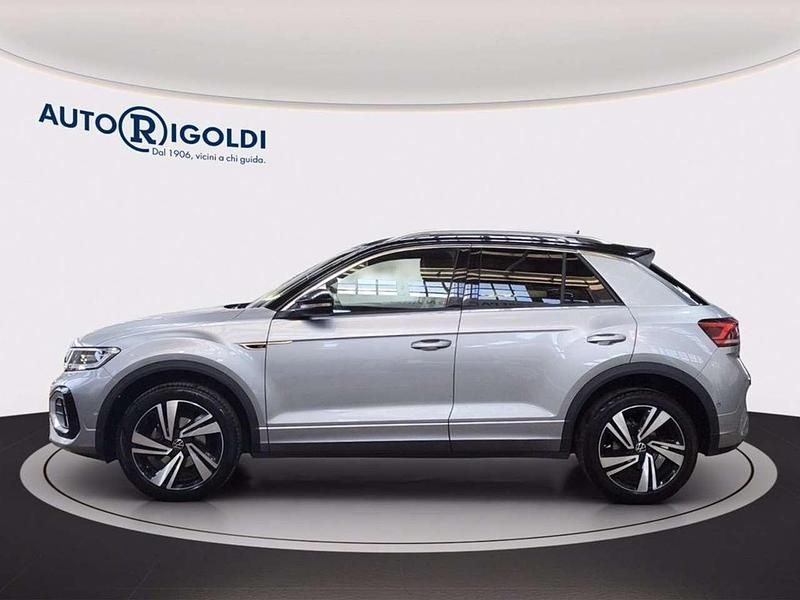 Usata VW T-Roc R-line 150 CV (110 kW) 2023 Pyrit silver metallizzato nero SUV