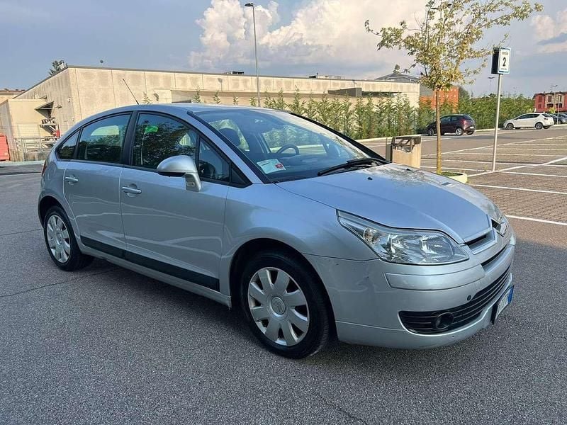 Usata Citroën C4 109 CV (80 kW) 2007 Grigio Berlina