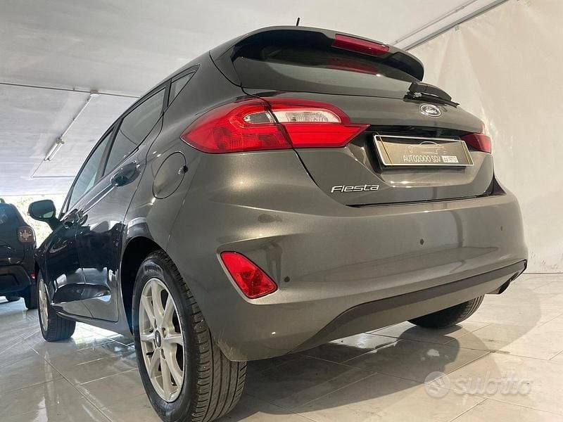 Usata Ford Fiesta Titanium 75 CV (55 kW) 2019 Grigio Utilitaria